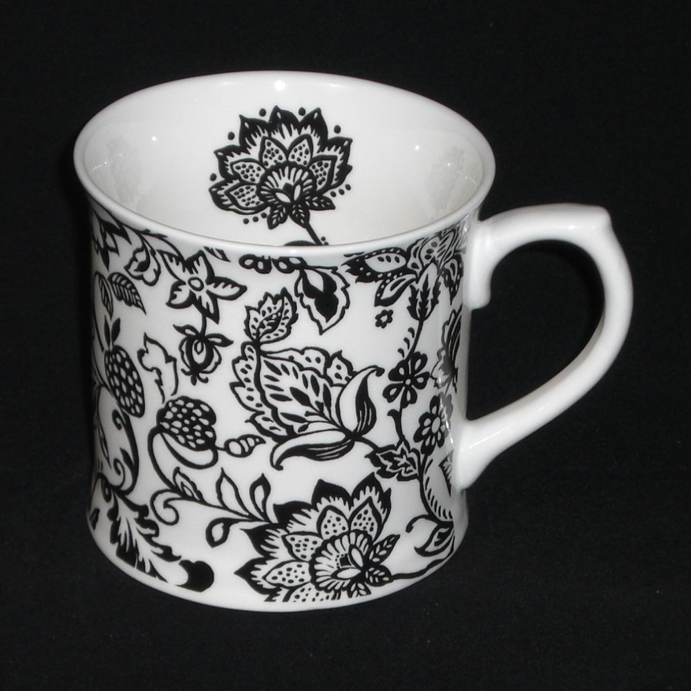 Fine porcelain coffee mug. Cooksmart UK